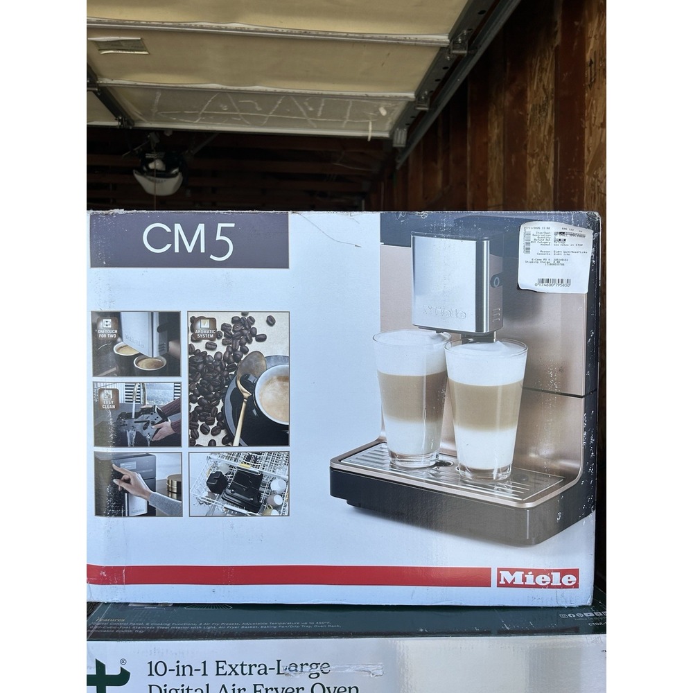 Miele CM5 Automatic Espresso Coffee Machine Bean to Cup Grinder Milk Frother